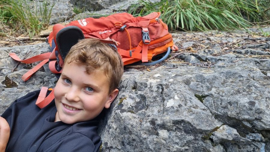 נקיק אניסקלו